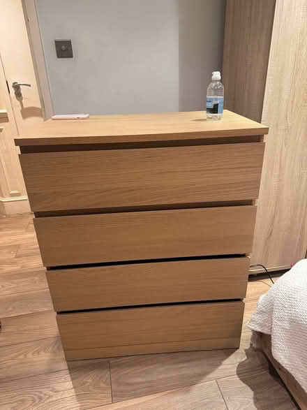 Photo of free chest of drawers (Islington N1) #3