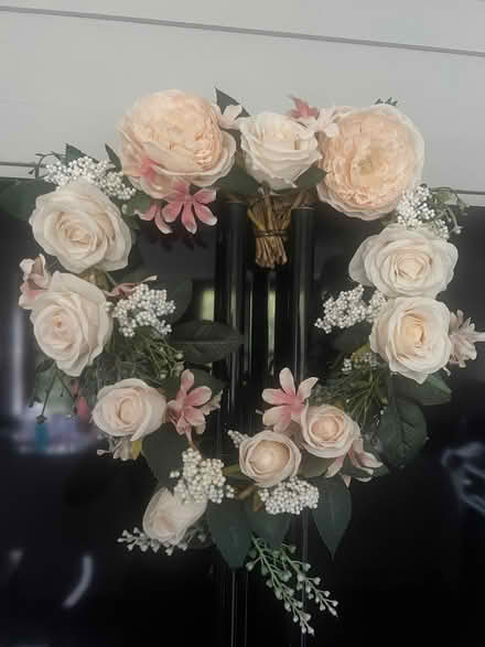 Photo of free Heart-shaped door qreath (Fobbing SS17) #1
