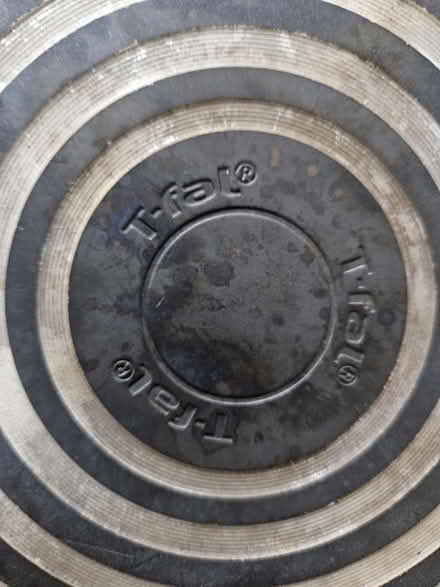 Photo of free 10" frying pans (Medford ma) #2