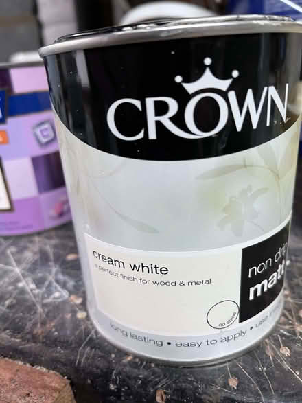 Photo of free Crown non drip matt cream white 750ml (Oswestry SY11) #1