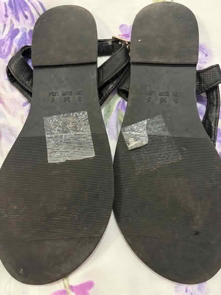 Photo of free Sandals size 3 (Westbury BA13) #2