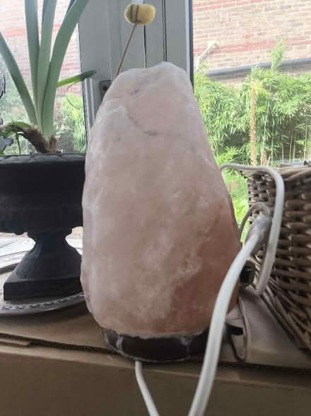 Photo of free Large salt lamp (Worthing BN11) #1