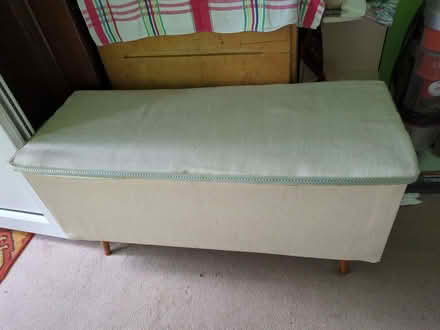 Photo of free Blanket box, ottoman, storage. (Hendon, The Hyde NW9) #1