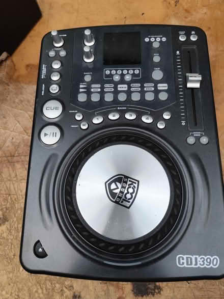 Photo of free Kool Sound scratch Cd Player CDJ390 (Manchester M19) #1