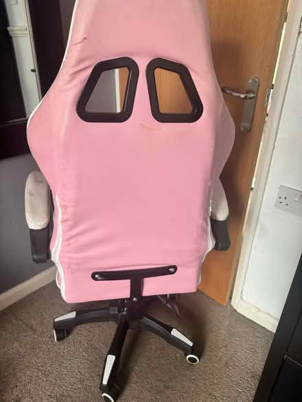 Photo of free Gaming chair (Wakefield WF2 8) #2