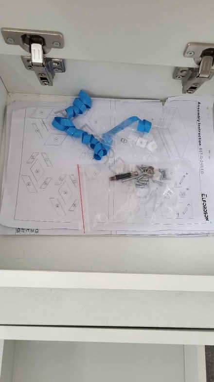 Photo of free White bedside table (Redditch B98 7QE) #2