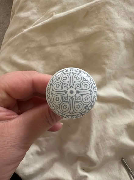 Photo of free 16 ceramic door/drawer knobs (CT1 C’bury (Cricket Ground)) #1