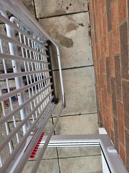 Photo of free Vileda extendable clothing airer (LE4 9WT) #3