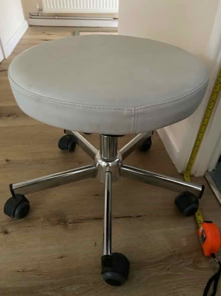 Photo of free Small stall on wheels (Canterbury Ct45az) #4