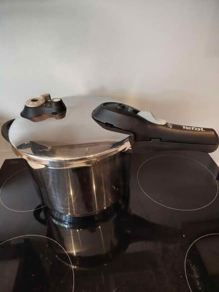 Photo of free Pressure cooker and recipe book (St Anne's Park BS4) #1