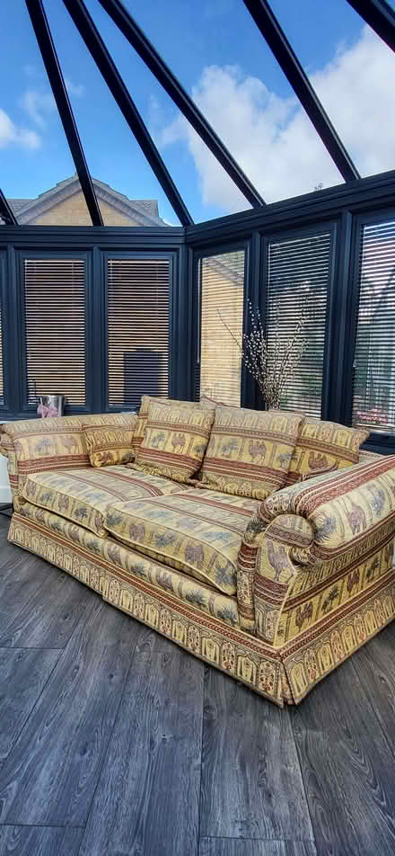 Photo of free 3 seater sofs (Springfield CM1) #1