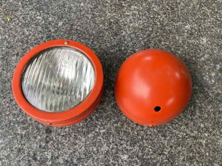 Photo of free À pair of spotlights (Norbiton KT1) #1