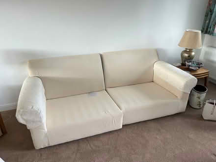 Photo of free Large sofa (Upper Wolvercote OX2) #1