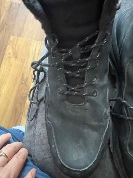 Photo of free Men’s walking hiking boots 10.5/11 (Chatham ME4) #2