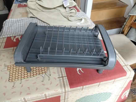 Photo of free Small dish holder for drying dishes (Stoke Heath CV6) #1