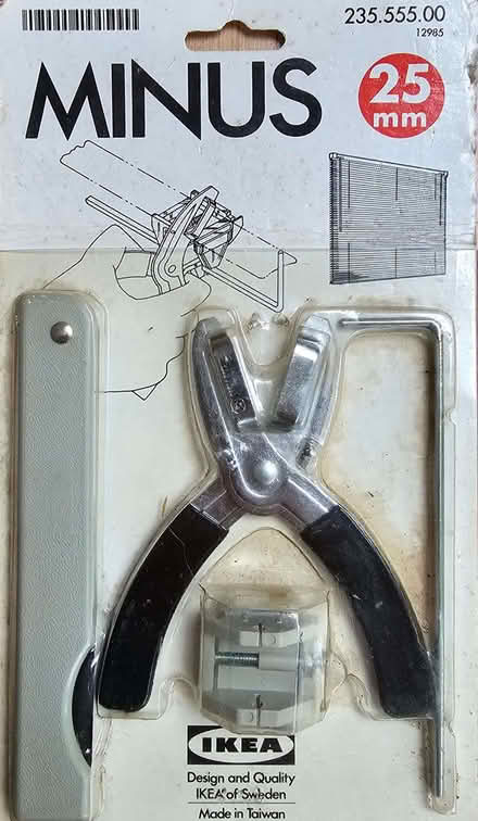 Photo of free Venetian blind trimmer kit (Henleaze BS9) #1