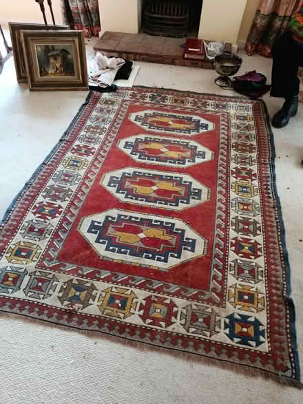 Photo of free Geometric patterned rug (Burnham) #1