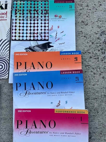 Photo of free Piano books (Lawrence Expwy & Monroe Street) #3
