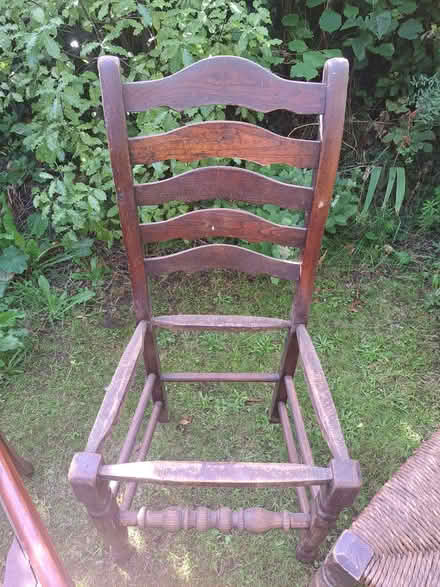Photo of free 3 antique chair frames (Grange CH48) #3