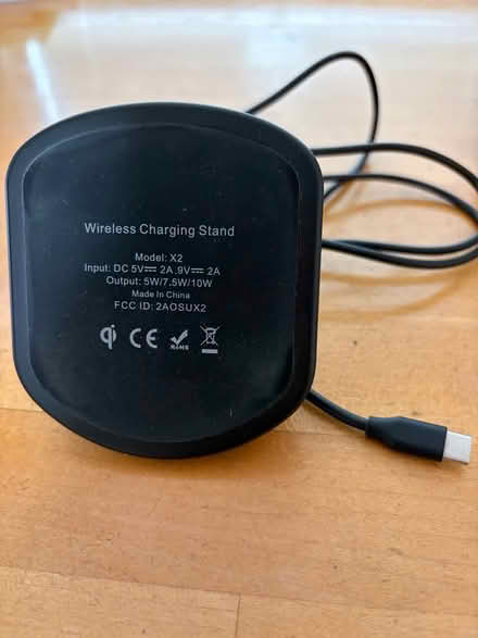 Photo of free YOOTECH wireless charging stand (San Carlos-El Camino near Hull) #2