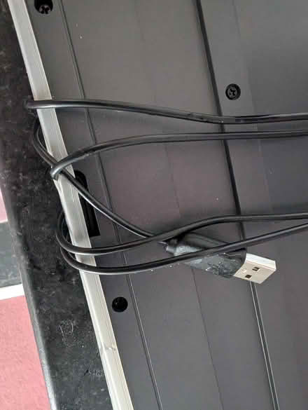 Photo of free Keyboard usb (Erith DA8) #2