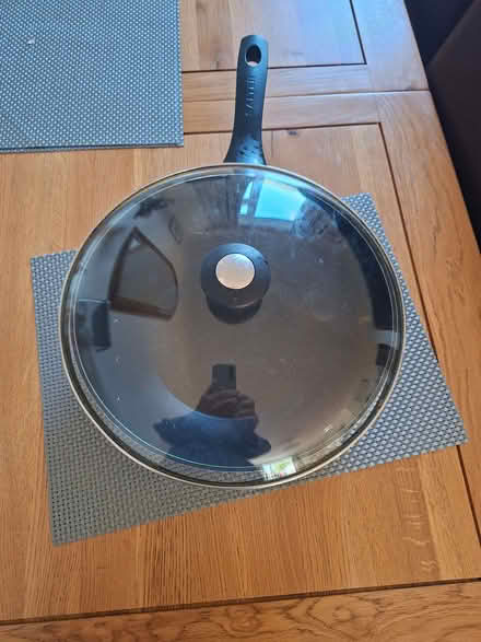 Photo of free Wok style pan (Eaton NR4) #2