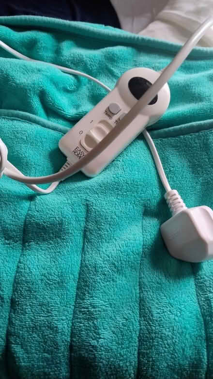 Photo of free Electric blanket (Chorley centre PR7) #3