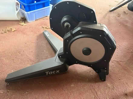 Photo of free TRAX Flux S Smart. Turbotrainer (EX3) #2