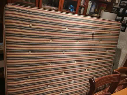 Photo of free Double mattress (Round Green LU3) #3