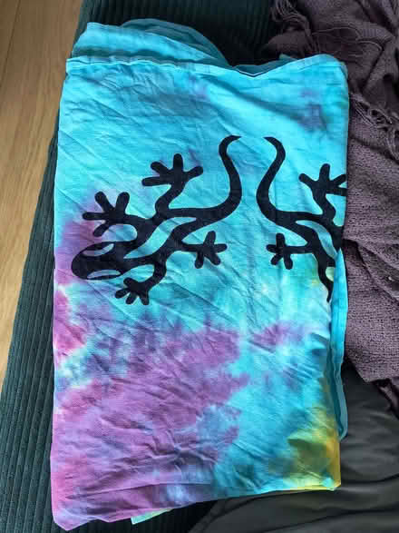 Photo of free Tenerife throw blanket (Central Reading RG1) #1