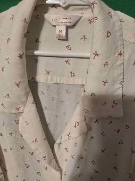Photo of free White & Pink Tie-up Blouse - M (West 7th) #2