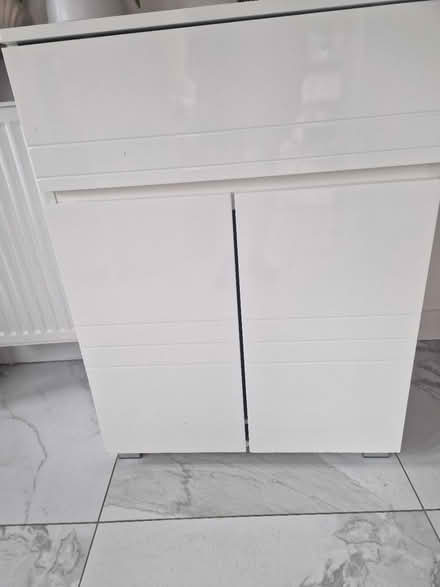 Photo of free White gloss cabinet (Upminister) #1