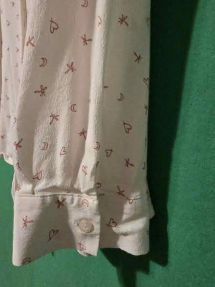 Photo of free White & Pink Tie-up Blouse - M (West 7th) #4