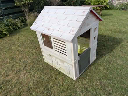 Photo of free Smoby childrens playhouse (Ogmore by Sea CF32) #1