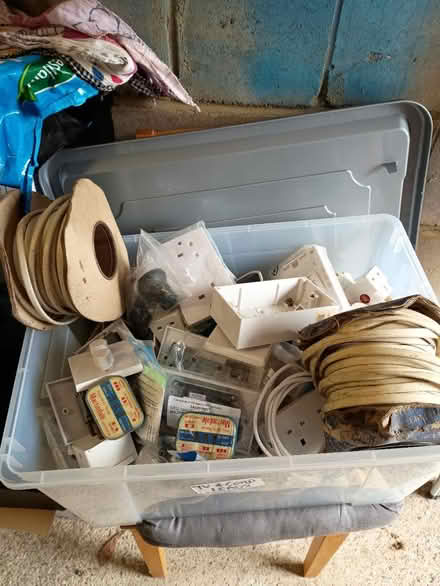 Photo of free Electrical odds and ends (Bexhill tn40) #1