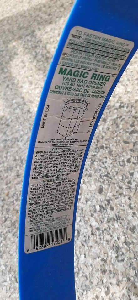 Photo of free Magic ring for leaf bags (Hiawatha Park) #2