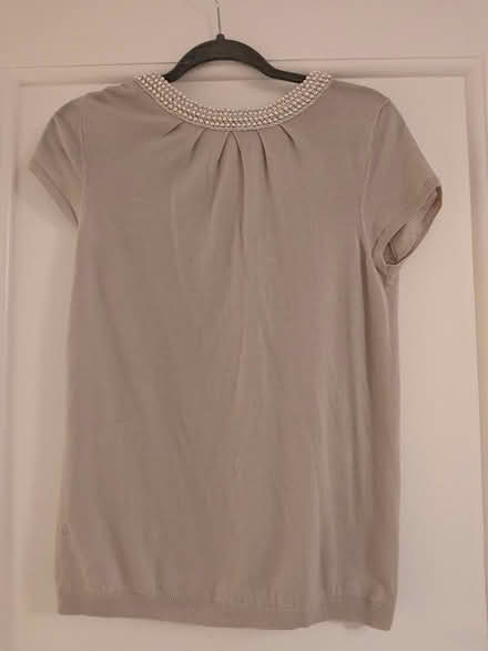 Photo of free Knitted top M (W5) #2