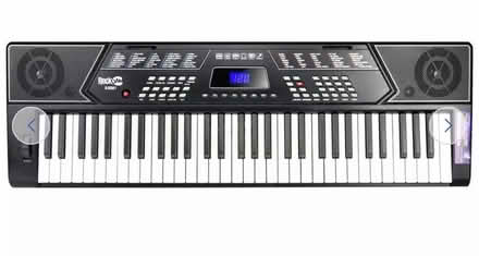 Photo of Electronic Keyboard (Croydon SM6) #1