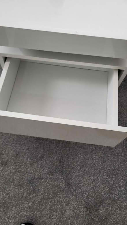 Photo of free White bedside table (Redditch B98 7QE) #4