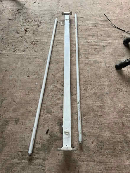 Photo of free Fluorescent Tube Light Fitting (Montpelier BS6) #1