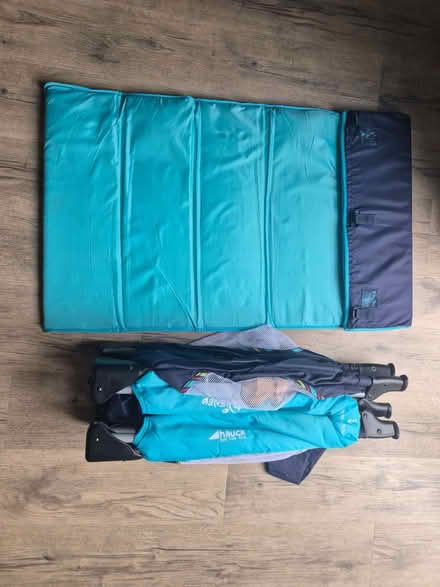 Photo of free Travel cot (Croham CR2) #4