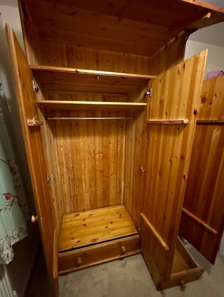 Photo of free Pine Triple Wardrobe with Top Box (Buckingham MK18 1) #4