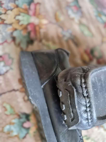 Photo of free Mens work shoes (Great Harwood BB6) #4