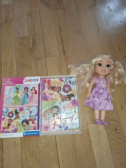 Photo of free 2 Disney jigsaws & Rapunzel doll (Malvern Link WR14) #1