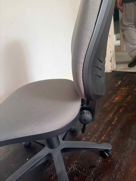 Photo of free Desk chair (Grey) (Sydenham Hill, SE26) #2
