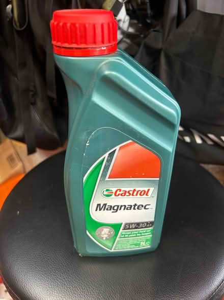 Photo of free Engine Oil - 5W-30 (Aldwick PO21) #1