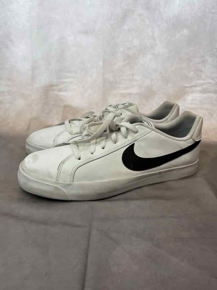 Photo of trainers/sneakers (London, South West/South) #1