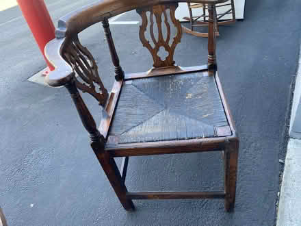 Photo of free Antique corner chair (Pleasant Hill) #3