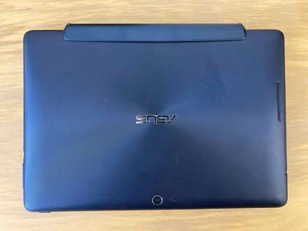 Photo of free ASUS Transformer Pad touchscreen laptop tablet (Walton Manor OX2) #2