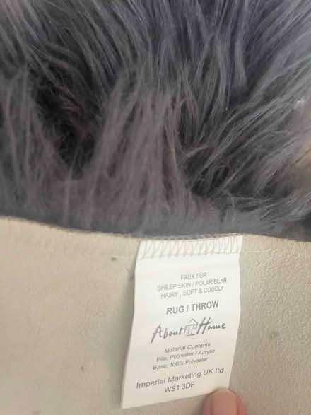 Photo of free Faux fur rug (Battersea SW11) #2